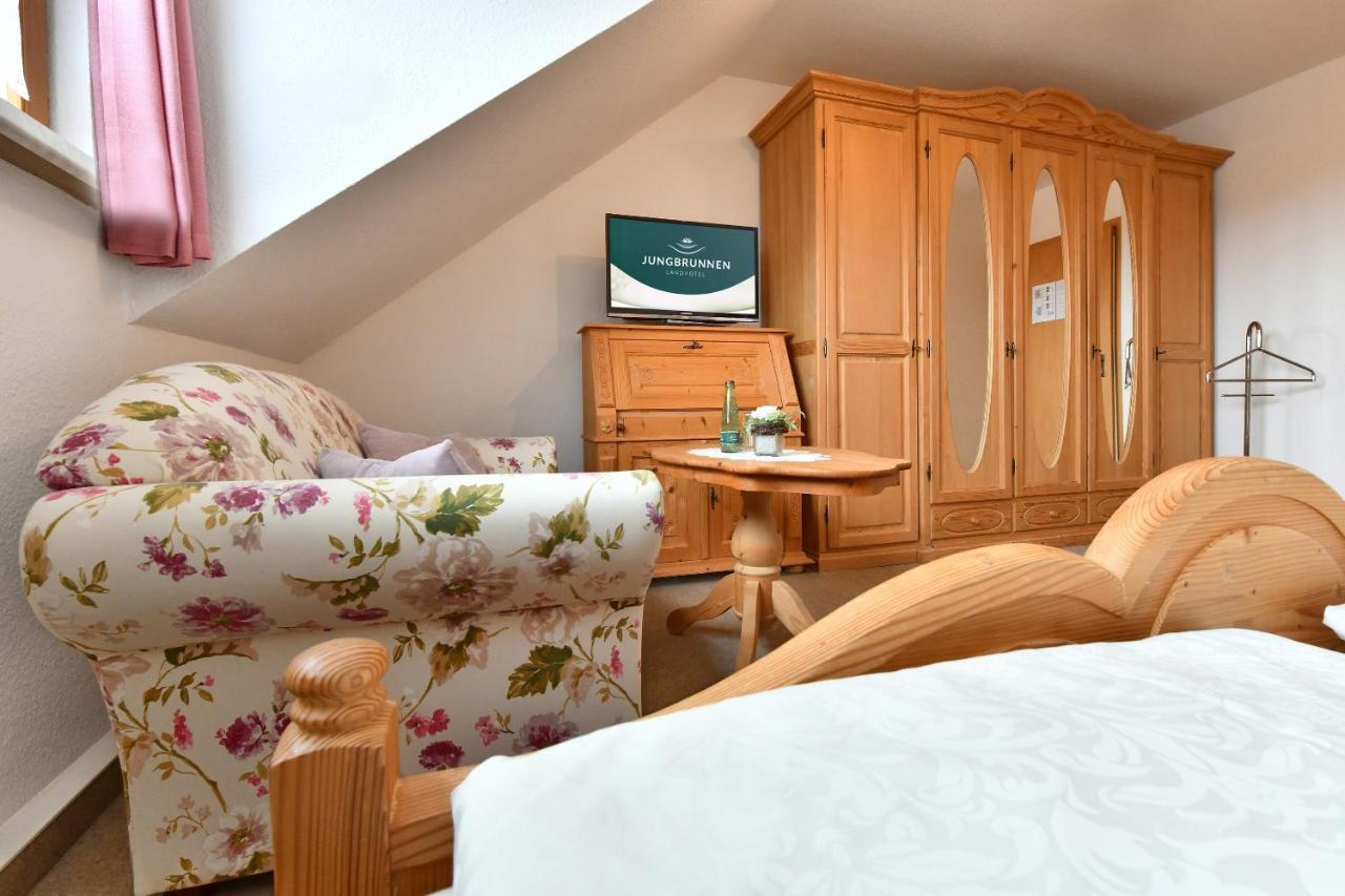 Landhotel Jungbrunnen Бад Брамбах Екстериор снимка