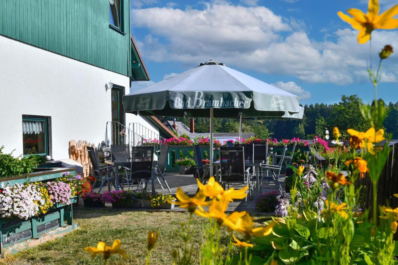 Landhotel Jungbrunnen Бад Брамбах Екстериор снимка