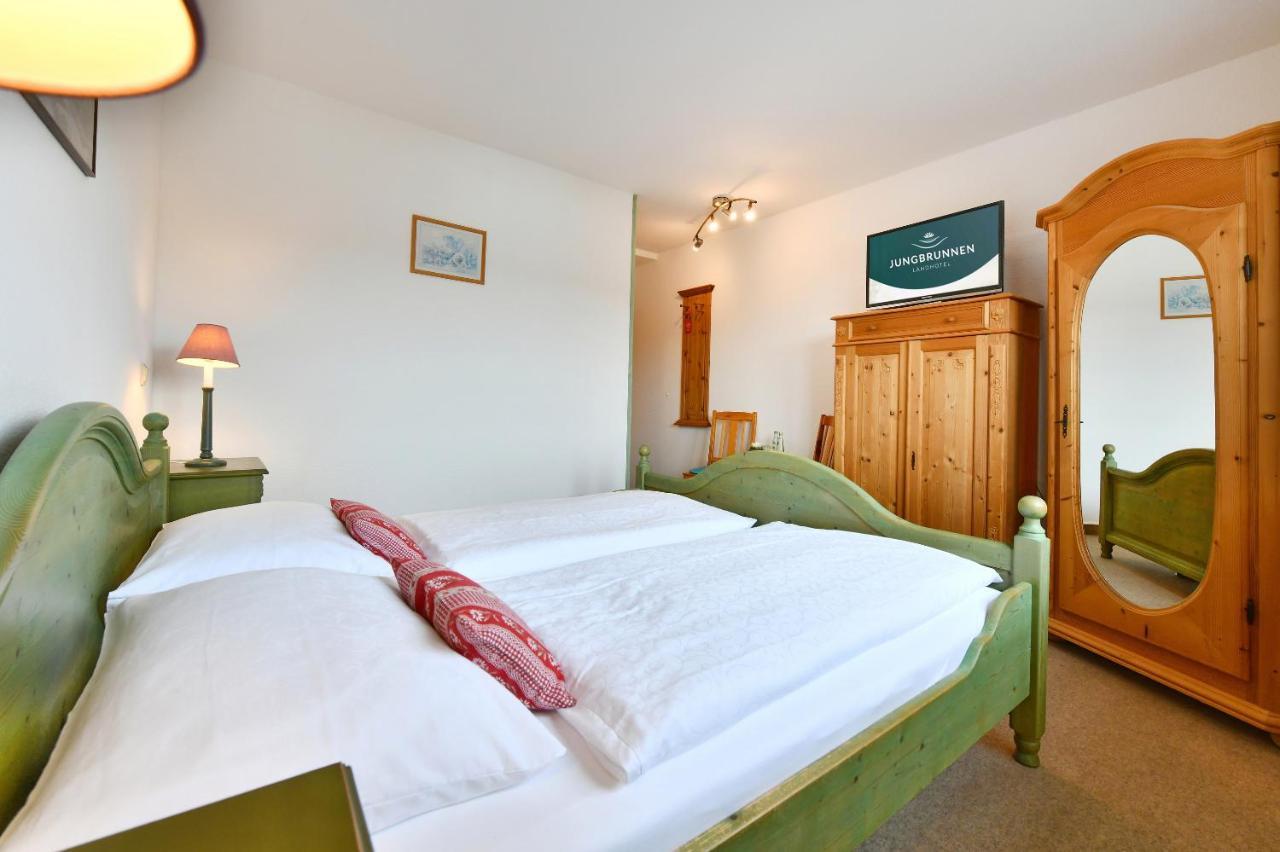 Landhotel Jungbrunnen Бад Брамбах Екстериор снимка