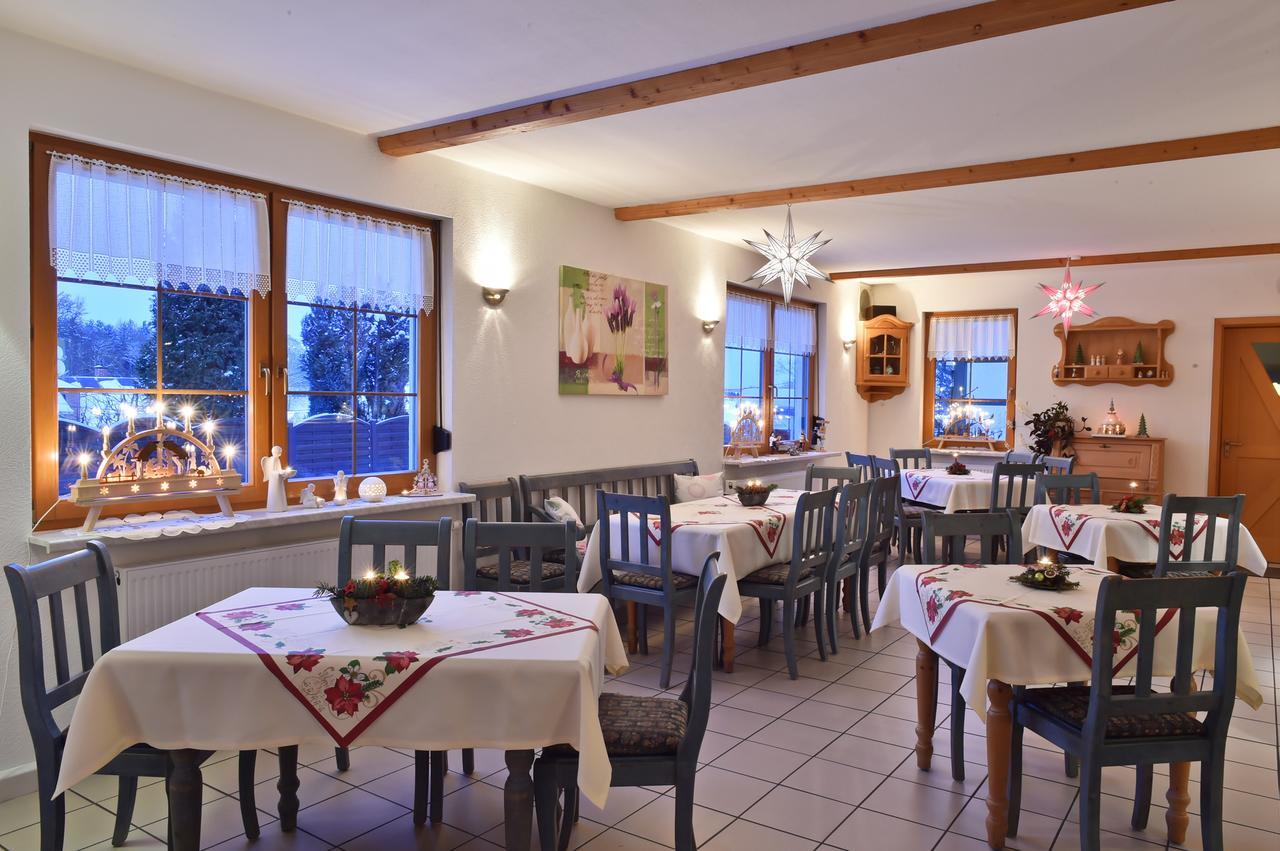 Landhotel Jungbrunnen Бад Брамбах Екстериор снимка